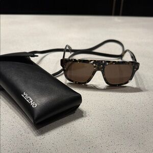 Kenzo Men’s Tortoise Shell Sunglasses with Black Case
